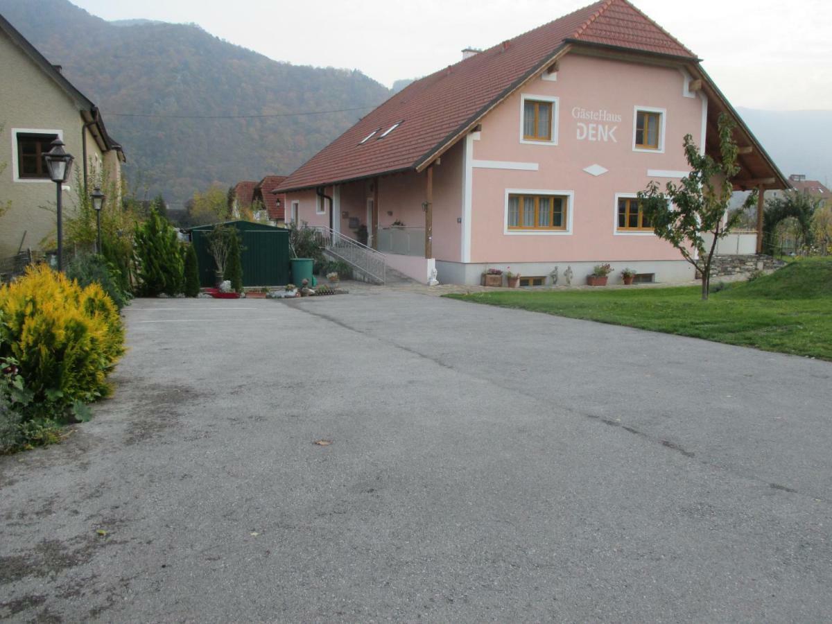 GästeHaus Rudolf u. Sandra DENK Wösendorf Exteriör bild
